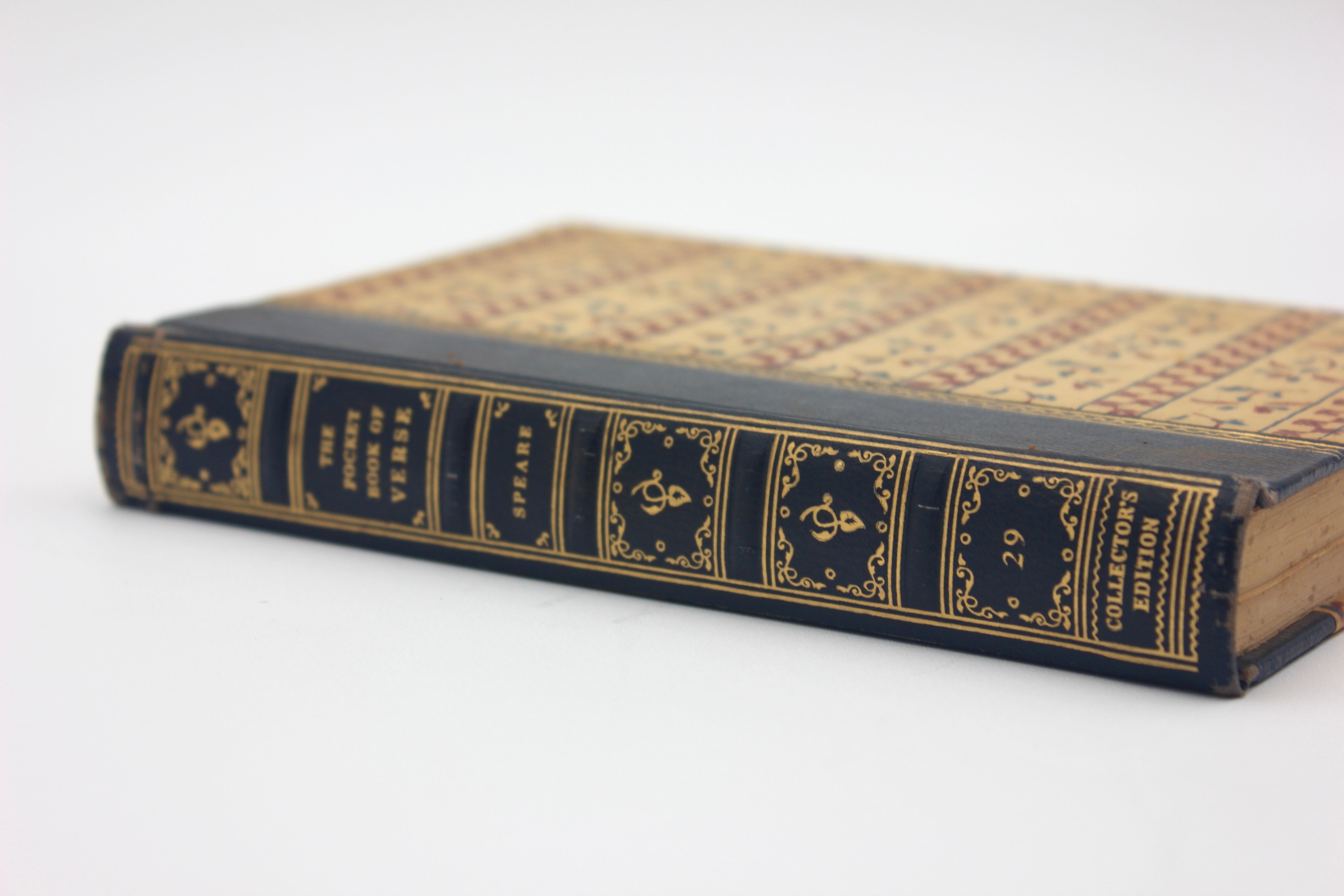 The Pocket Book of Verse (Collectors Edition) Antique Book